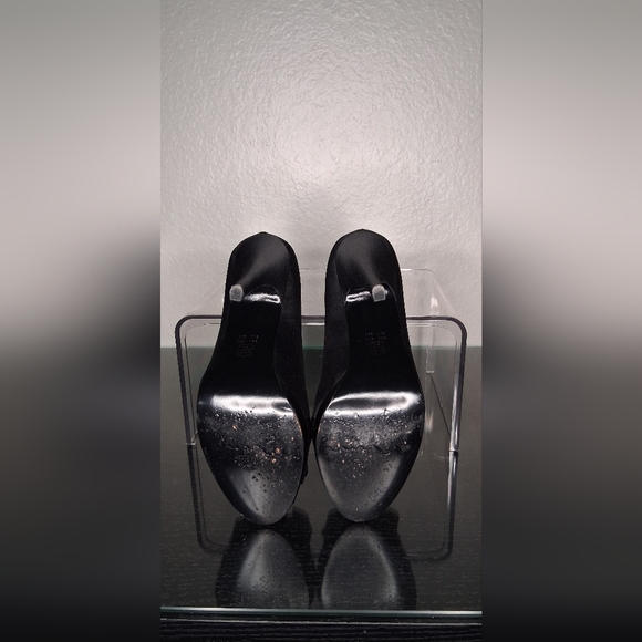 Nina New York Black Satin Ruffle "Fulvia" Open Toe Heels - Picture 15 of 16